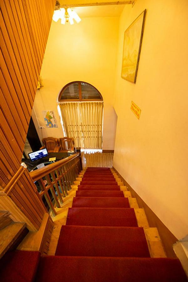 Yangon Urban Hotel Kültér fotó